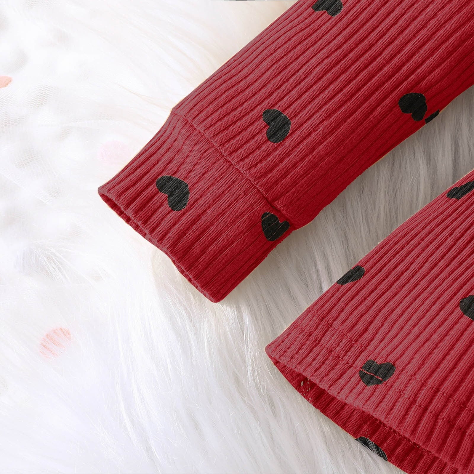 yillto Toddler Girls 2 Piece Set Crew Neck Print Long Sleeve Pullover Top Stretch Waist Straight Leg Pants Set